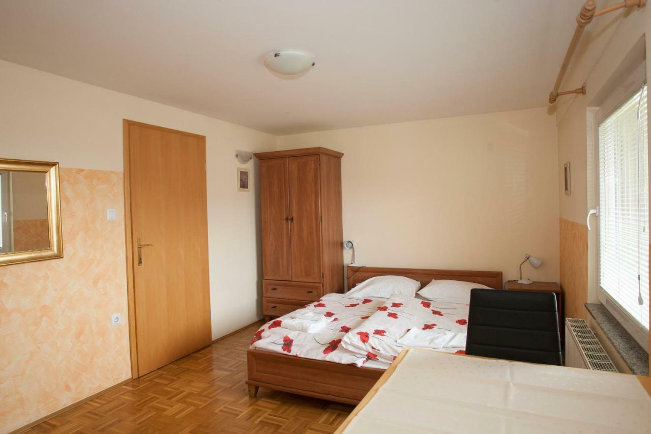 Guest House Celan Spodnja Hajdina Eksteriør billede